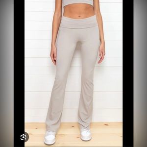 Brandy Melville PRISCILLA PANTS lightly worn